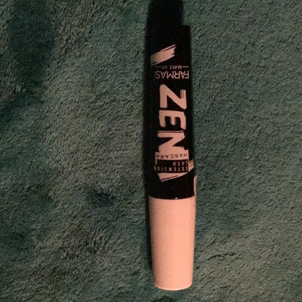 Farmasi makeup Zen extension lash mascara .27 ml